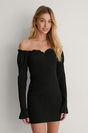Black Off Shoulder-Klänning