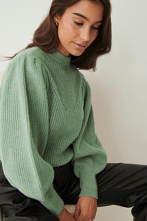 Light Green Tröja med volymiösa ärmar
