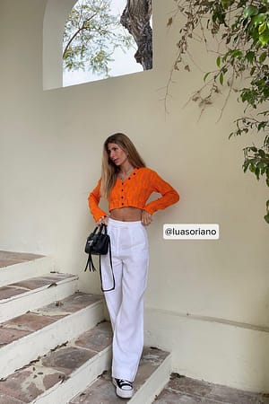 Orange Löst stickad kofta