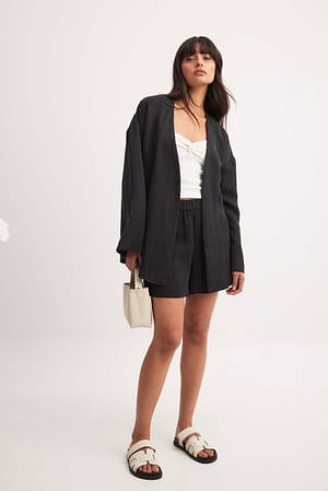 Black Lyocell-Shorts mit elastischem Bund