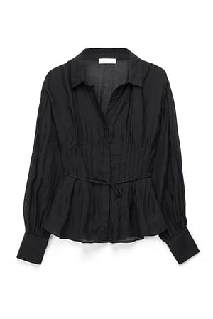 Black Lyocell Bluse mit langen Ärmeln und durchsichtigem Pintuck