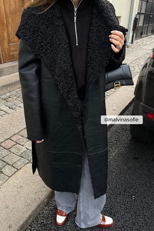 Black Gedetailleerde PU jas van imitatiebont