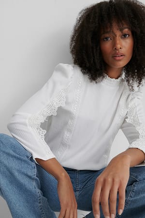 Offwhite Haut