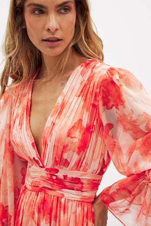 Image 4 of 5