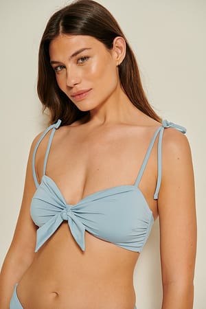 Dusty Blue Haut de bikini noué devant en matière recyclée