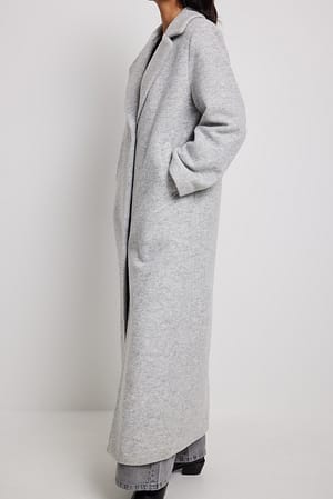 Light Grey Maxi-Mantel