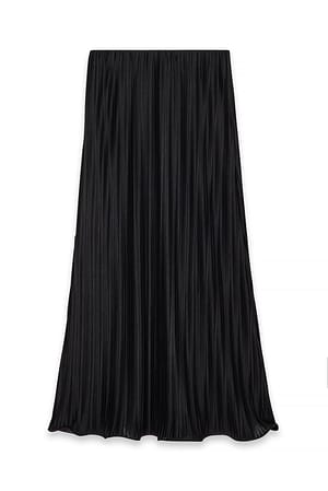 Black Maxi Pleated Skirt