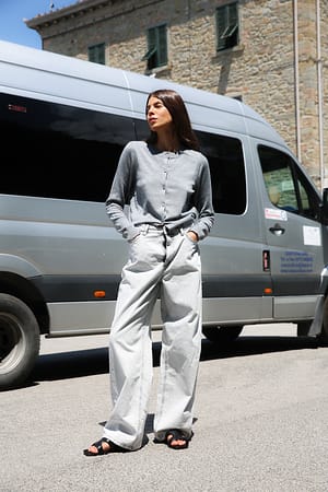 Light Grey Lockere lange Hüftjeans