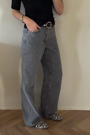 Grey Wash Rette denim med middels liv