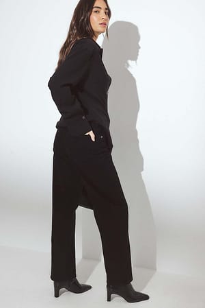 Image 2 of 6