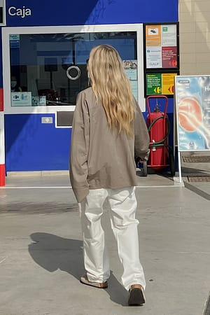 White Rette jeans med løs passform