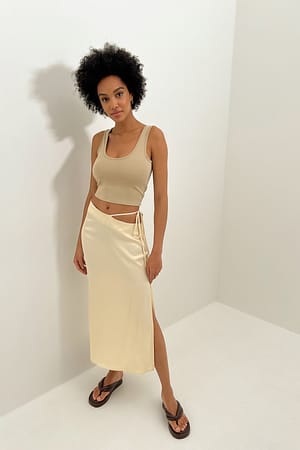 Image 2 of 4