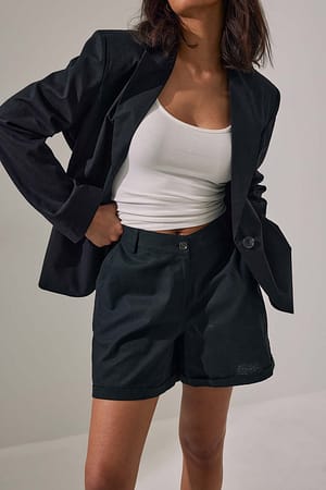 Black Linnen short
