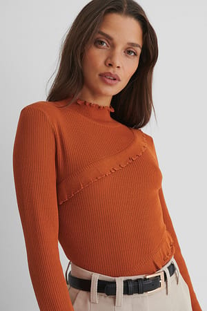 Rust Strickpullover Mit Babylock-Detail