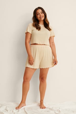 Light Beige Recycelte Babylock Ripp-Shorts