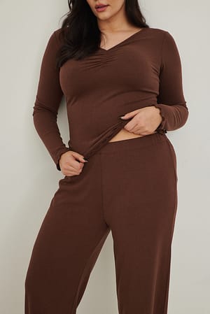 Image 4 of 4