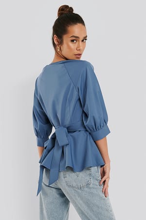 Blue Bluse Mit Weiten Ärmeln