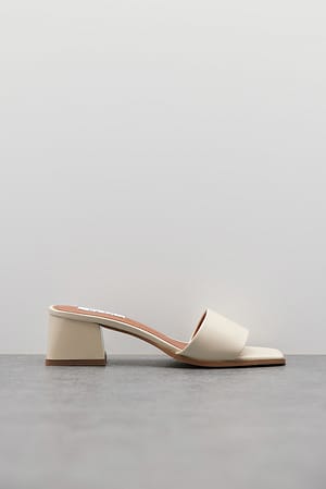Beige Basis Mules Med Blokhæl