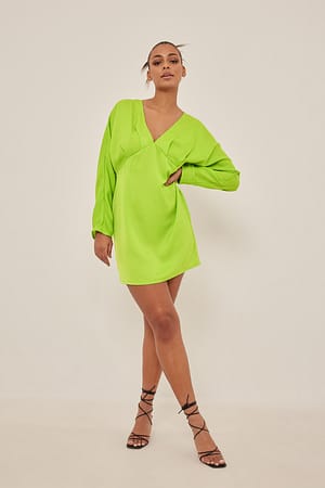 Lime Minikjole med flagermusærmer