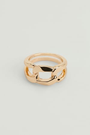 Gold Anillo grande con cadena