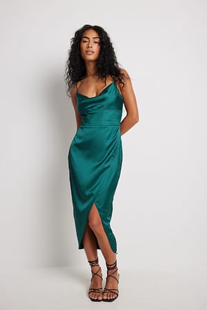 Green Vestido midi estructurado cruzado