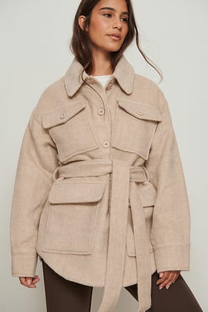 Light Beige Gebürstete Jacke mit Gürtel