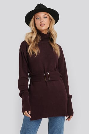 Bordeaux Buckle Belt Knitted Sweater
