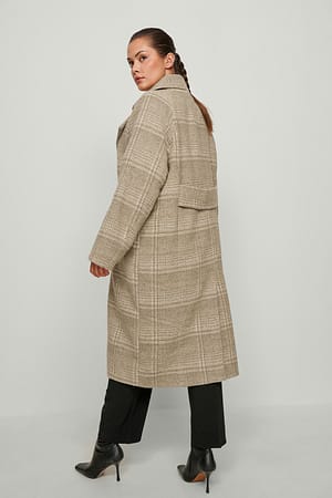 Image 2 of 4