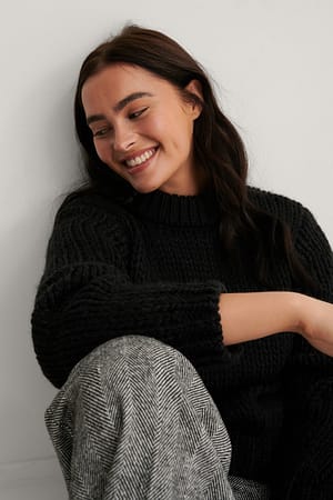 Black Strickpullover