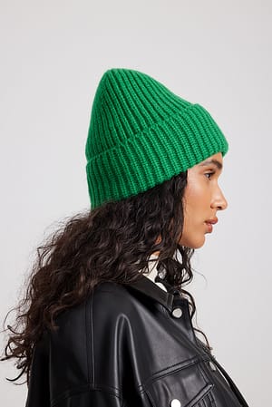 Strong Green Kraftig blød strikhue