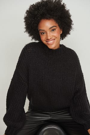 Black Lässiger Oversize-Pullover