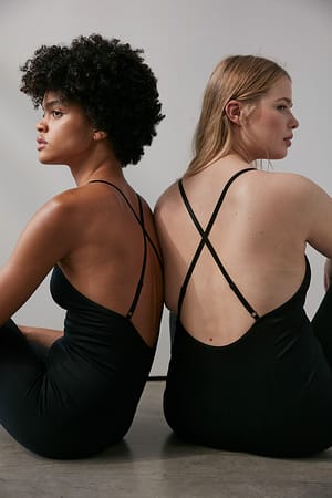 Black Sømløs Bodysuit