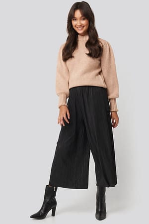 Black Cropped Plisse Culottes