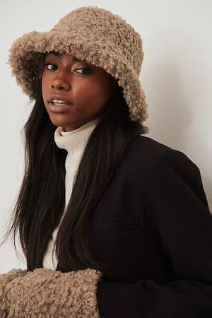 Beige Bob en teddy fausse fourrure