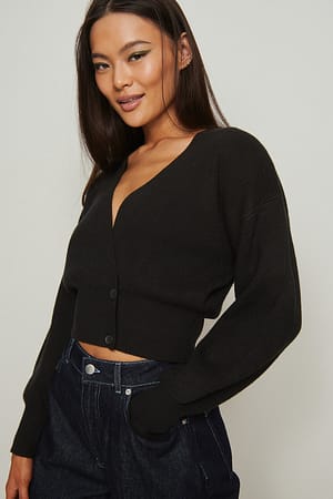 Black Finstrikket cardigan med manchet
