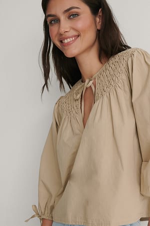 Beige Bluse