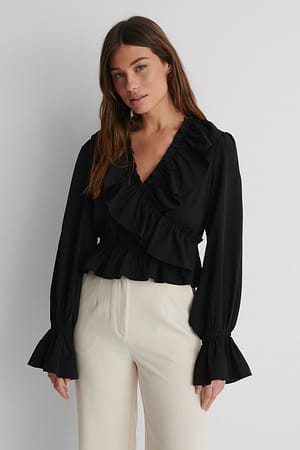 Black Blus Med Volanger