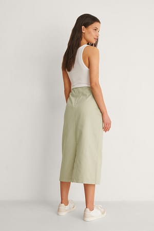 Light Green Organischer Midi-Jeansrock mit Joch vorne