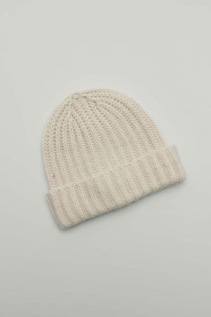 Image 4 of 5