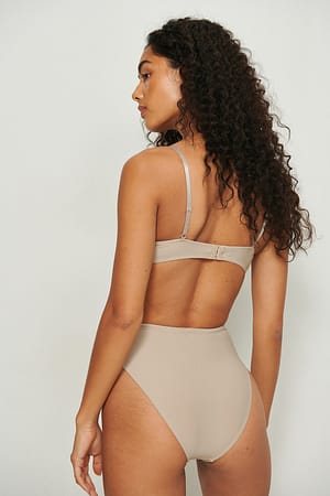 Image 2 of 4