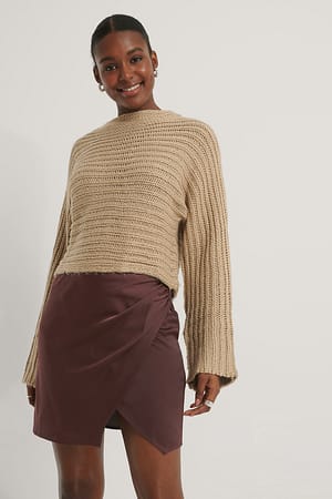 Beige Strikkegenser