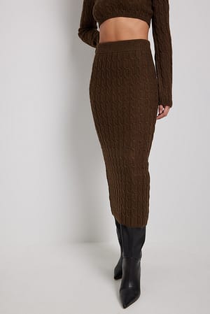 Brown Midirock mit Strickdetail