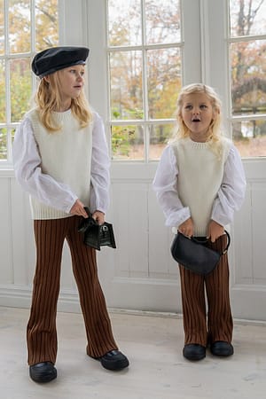 Brown Ribbroek