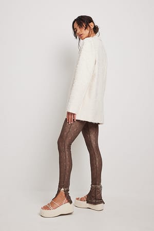 Brown Leggings mit Spitze und Schlitzdetail