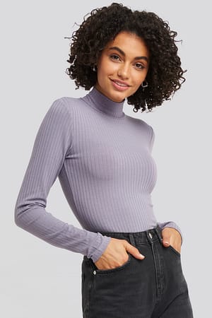 Dark Purple Top Polo Acanalado De Manga Larga