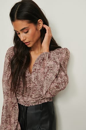 Nude Pink Floral Recycelte Rüschen-Bluse mit langen Ärmeln