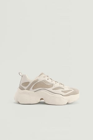 Taupe Sneakers Med Netdetalje