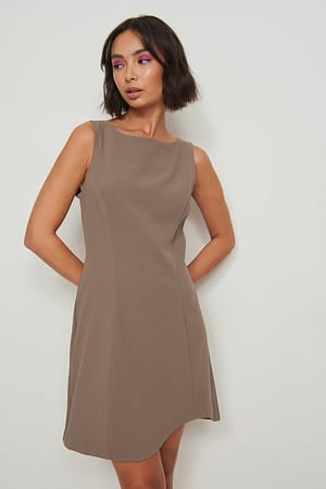 Taupe Asymmetrisk miniklänning