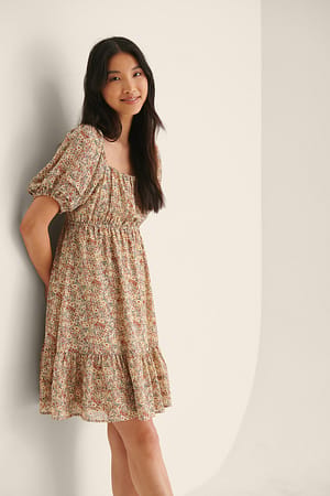 Vintage Flower Durchscheinendes Minikleid Mit Puffärmel