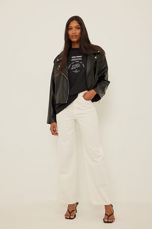 Black T-Shirt mit Aufdruck